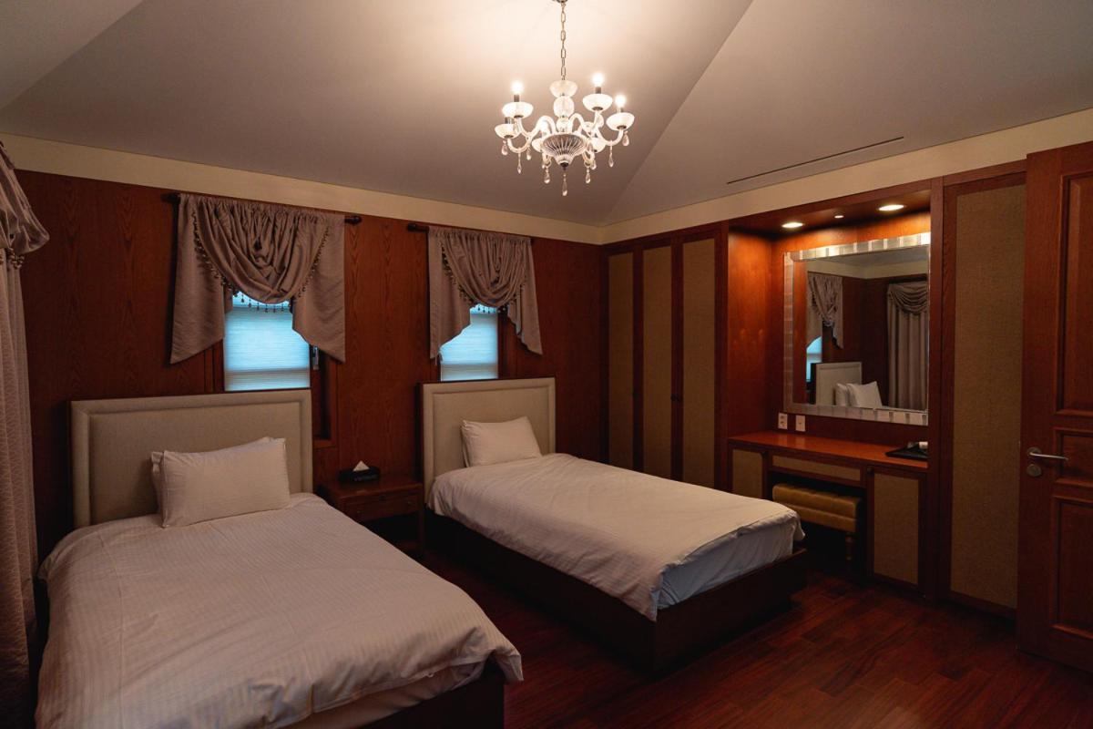 Ardenhill Resort & Golf Jeju Exterior foto